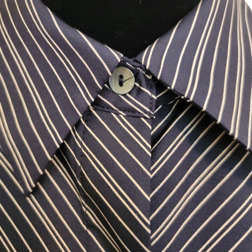 Talbots Silk Button Blouse Size 14W - Picture 3 of 5